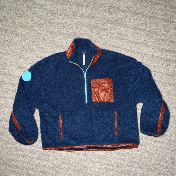 Fabletics Sherpa fleece pullover - Picture 2 of 7